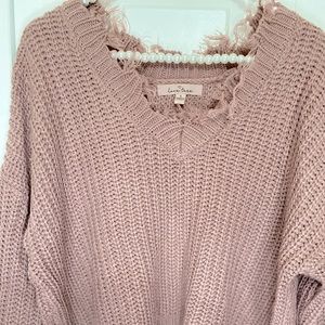 distressed mauve sweater💖